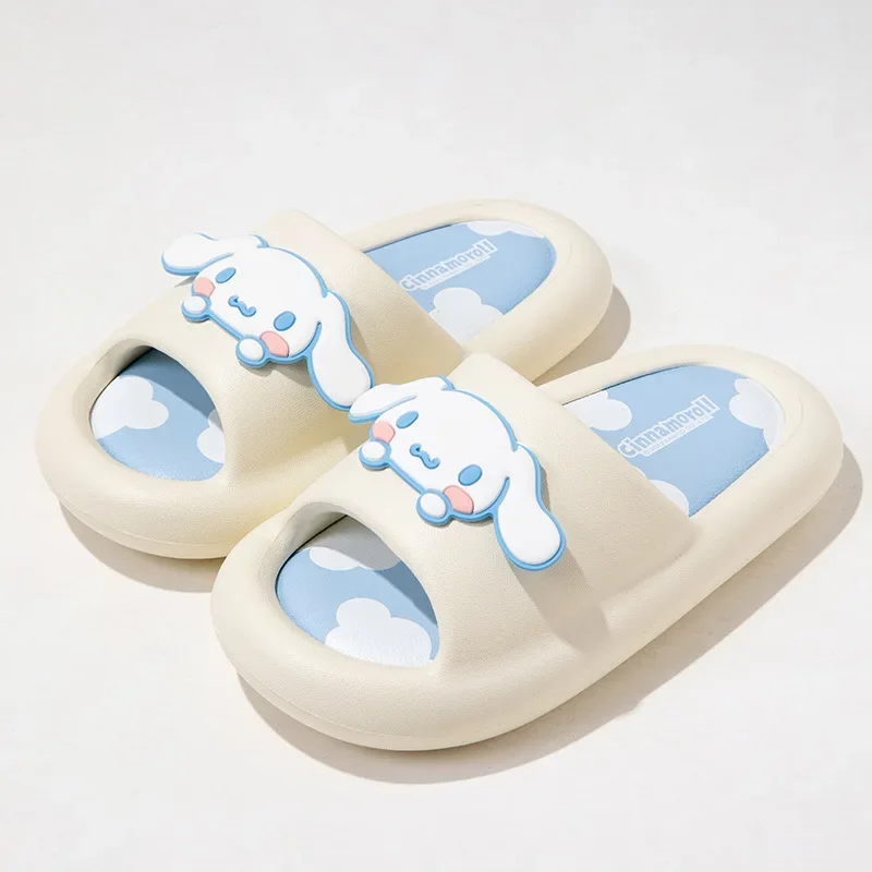 MINISO Anime Sanrio Cinnamoroll Kuromi Melody Hello Kitty bambini bagno antiscivolo scarpe con suola morbida sandali dei cartoni animati pantofola