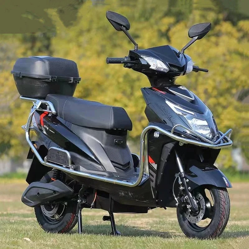 Adult 1500W High Speed 2 Wheels Motorcycle with Trunk 60km/h Climbing in Mountainous Area Delivery Scooter