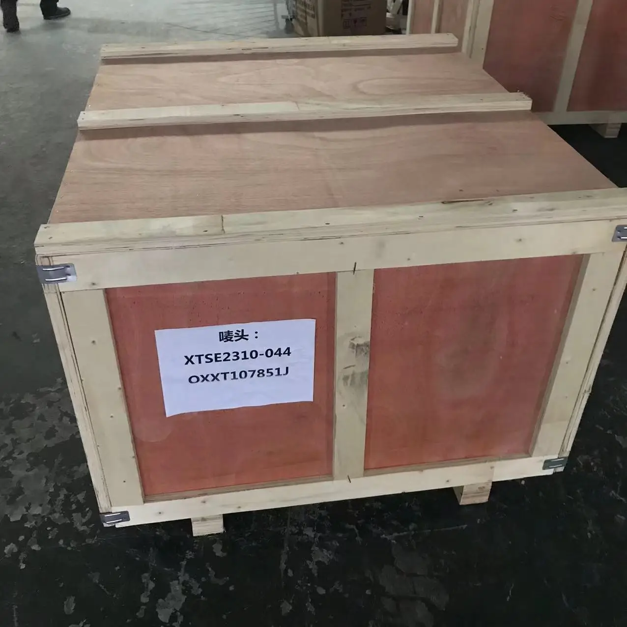 قاطع فرشاة قطع العشب عالي الجودة من CE لجزازة العشب الزاحفة ذات الهيكل الصلب