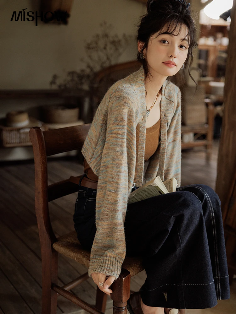 MISHOW Slim Short Cardigan Knitted Vest Two-piece Set Women 2024 Autumn Wool Blend Cardigan Solid Sleeveless Vest Set MXD42T0393