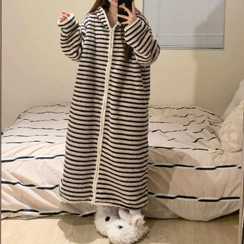 

Striped Robe Women Sleepwear Fleece One Piece Pajama Winter Nightdress Night Wear Warm Nightgown Hooded Zipper Sleeping Homewear
