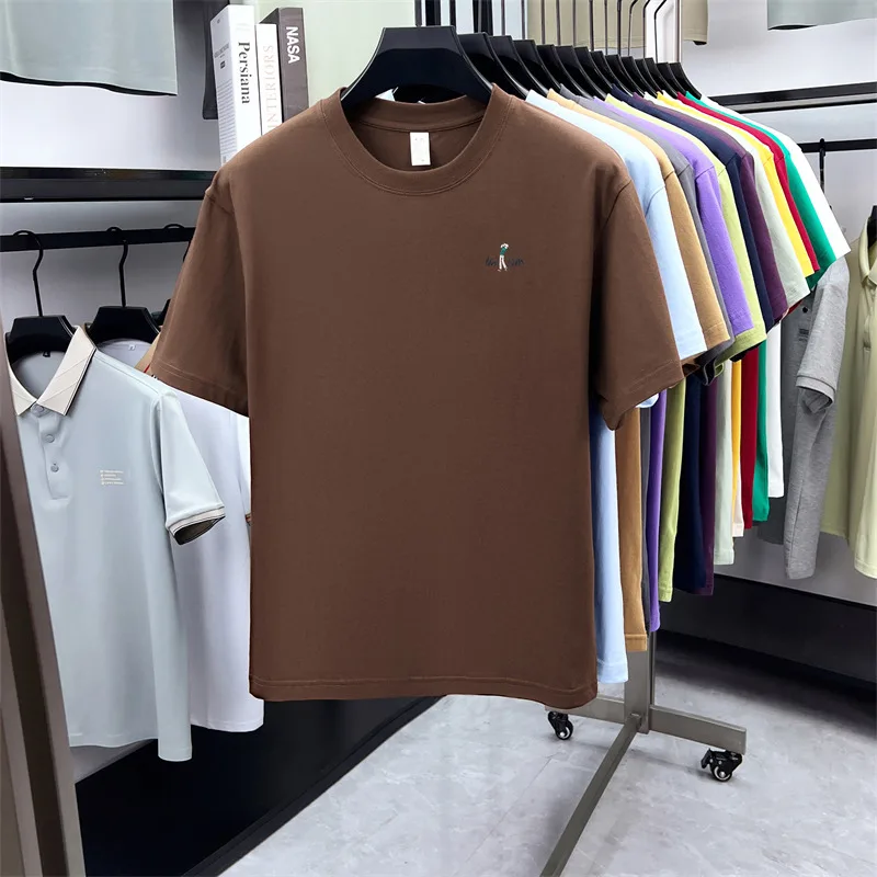 Classic pony logo embroidery craftsmanship: The three-dimensional embroidery full of brand sense, with tight stitches that are n