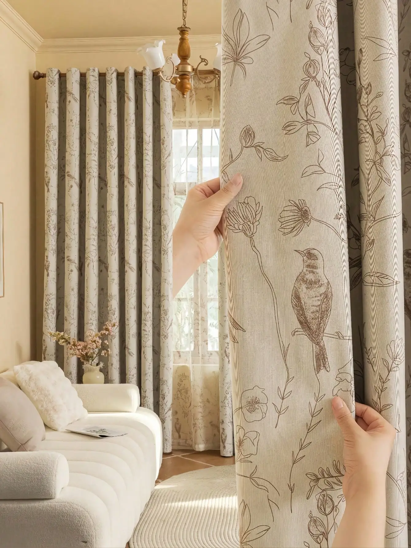 New Style Vintage Floral Bird Pattern Blackout Curtain, Custom Light Thin Window Drapes, Easy Installation with Hole Rings