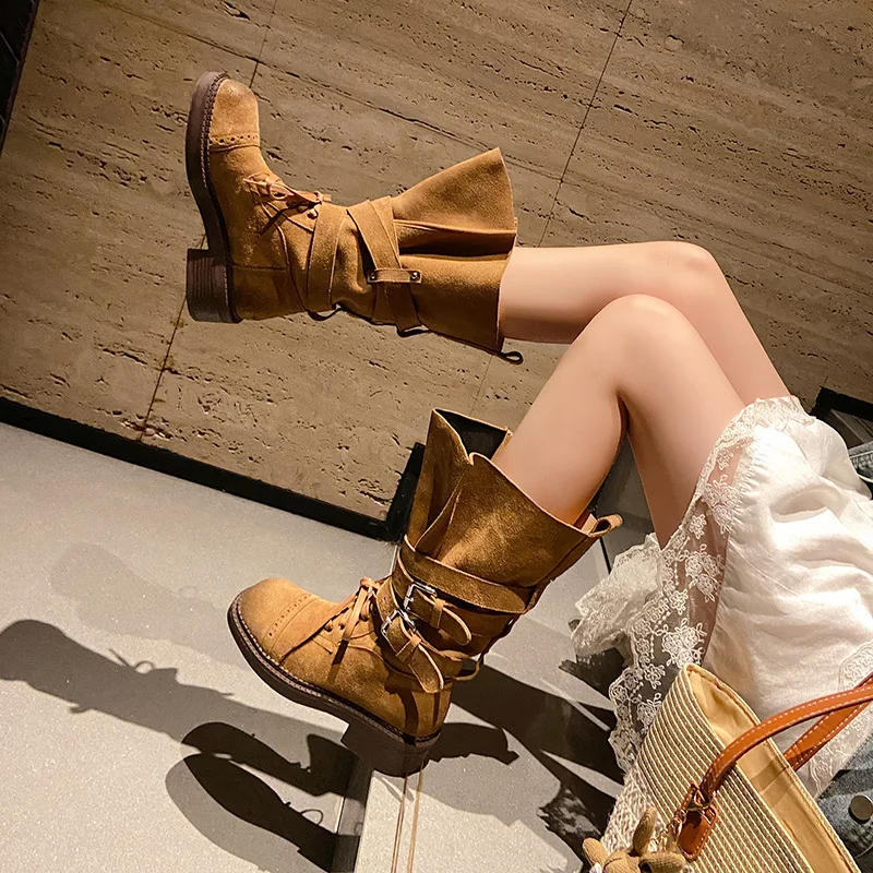 

Arden Furtado Autumn Cow suede Lace up Riding boots Round toe Pull-on Middle heel Belt buckle Mid-Calf boots Large tubular boots