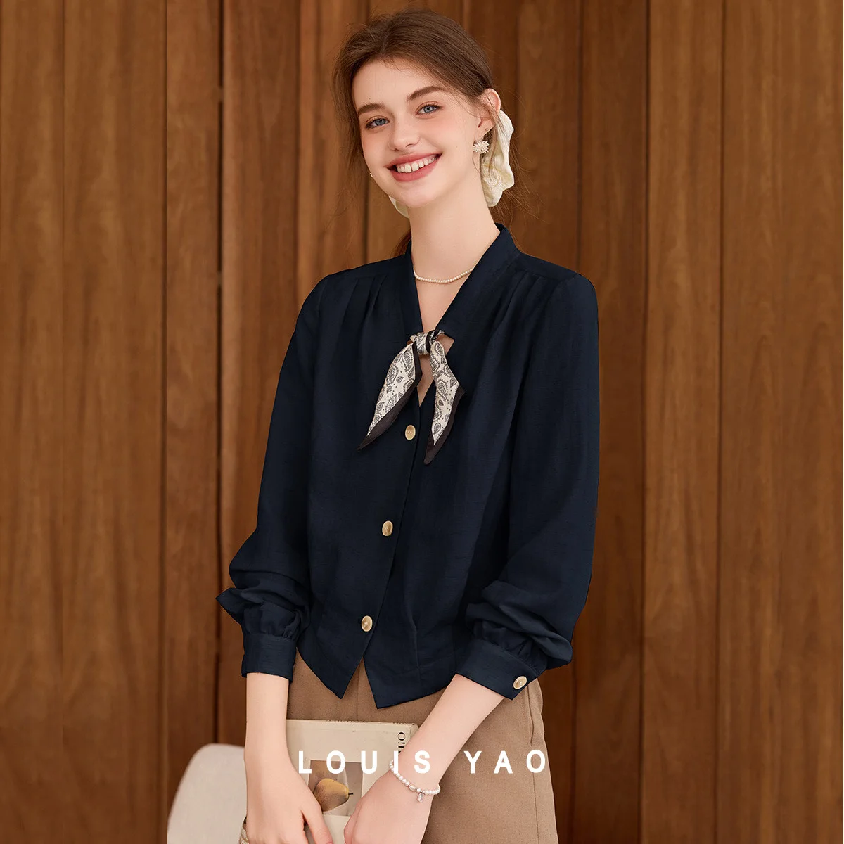 LOUIS YAO Solid Color Lyocell Fabric Shirt 2025 Autumn Elegant Women Blouses Long Sleeved Women's Shirt with Detachable Tie