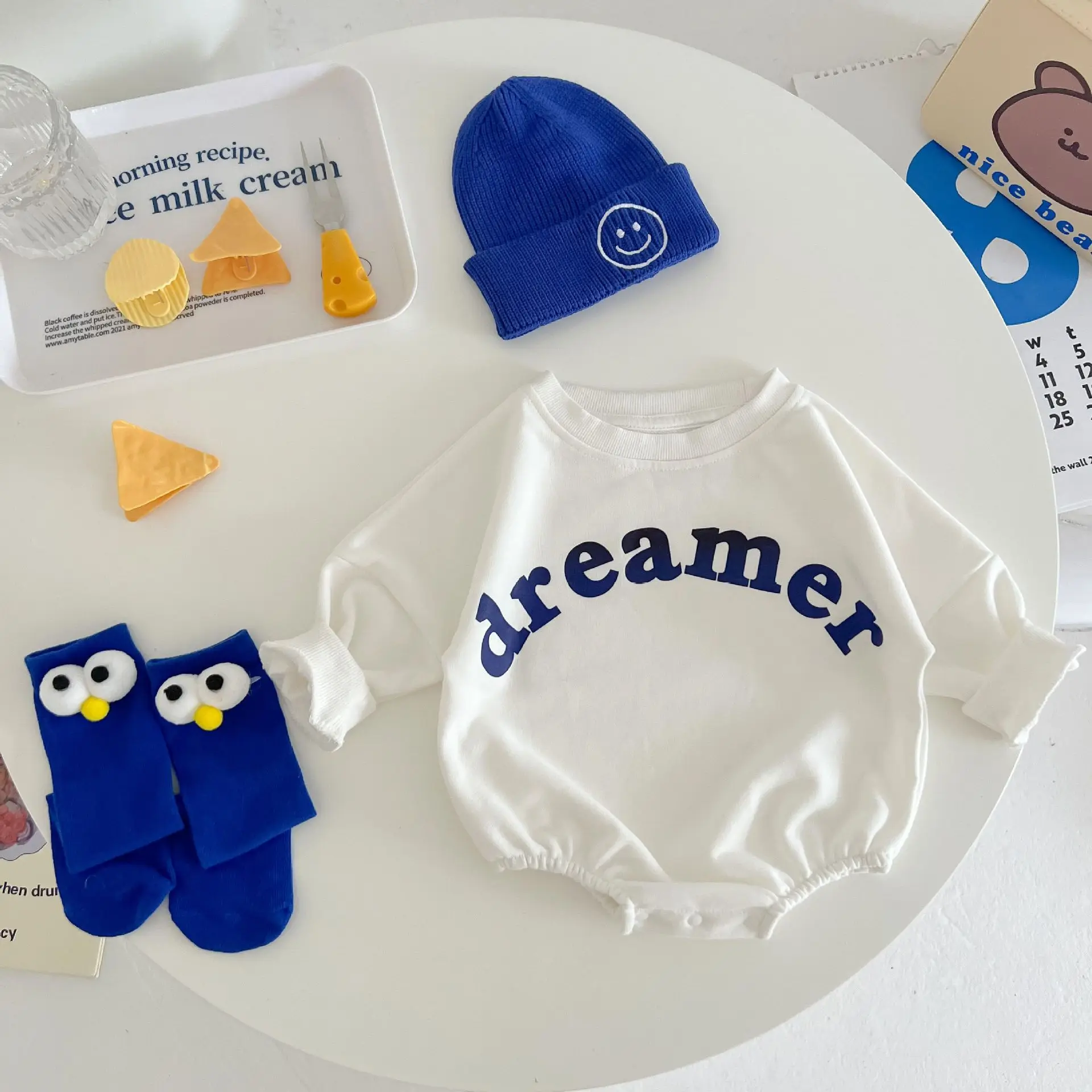 New Arrival 0-2 year Baby Clothing Triangular Burp Cloak Baby Jumpsuits/Lovely Combed Cotton Climbing Clothes Bodysuit3540