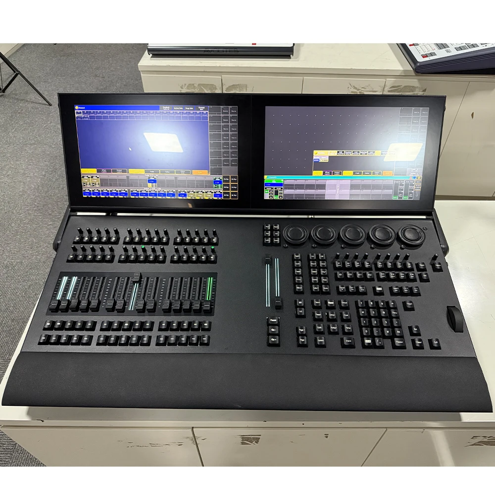 Professional Stage DJ Console MA3 Linux System Terminal Dual Screen DMX Controller Switch MA2 Easy with Case RGB Auto Faders