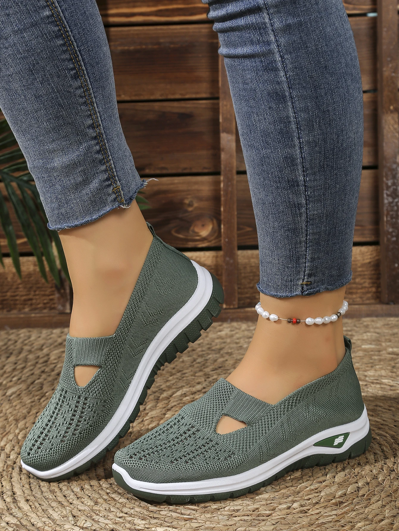 Atmungsaktive Mesh-Flachmules für Damen, leichte Slip-On-Wanderschuhe, bequem, vielseitig, für den täglichen Gebrauch, für Reisen im Freien, lässige Mutter-Schuhe – Detail 15