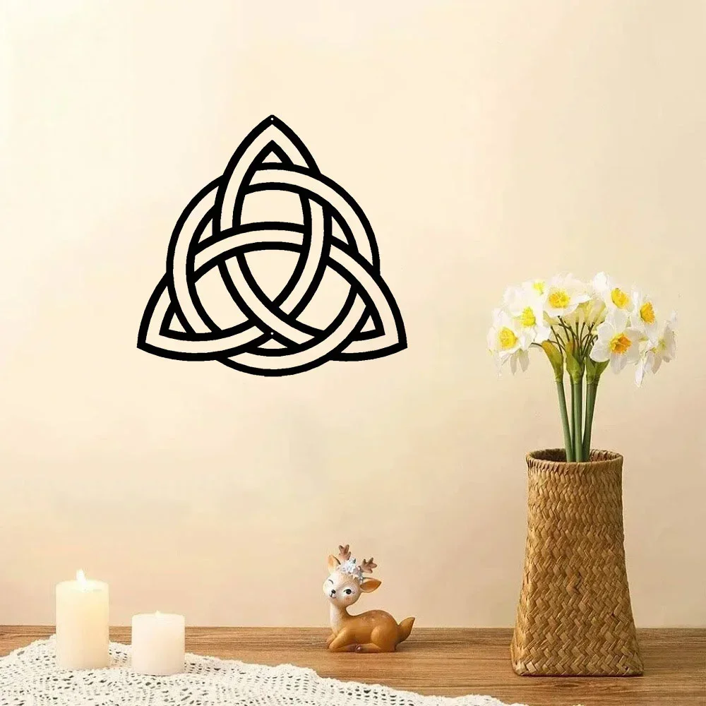 CIFBUY Celtic Triangle Knot Iron Wall Art Metal Sculpture Hanging Decor Home Living Room Bedroom Ornament Gift Rustic Sign
