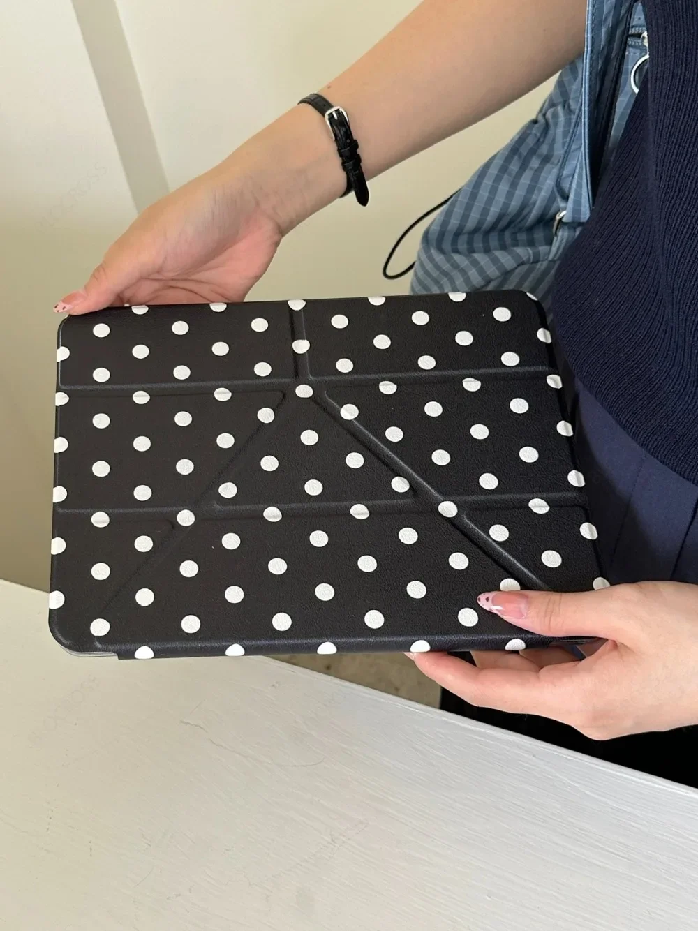 

Simple White Polka Dot Angel Wing Star Deer For iPad Pro Air M5 M4 M3 M2 13“ 2 1 11th A16 12.9" 10 9 8 7 6 5 Th Mini 7 6 Case