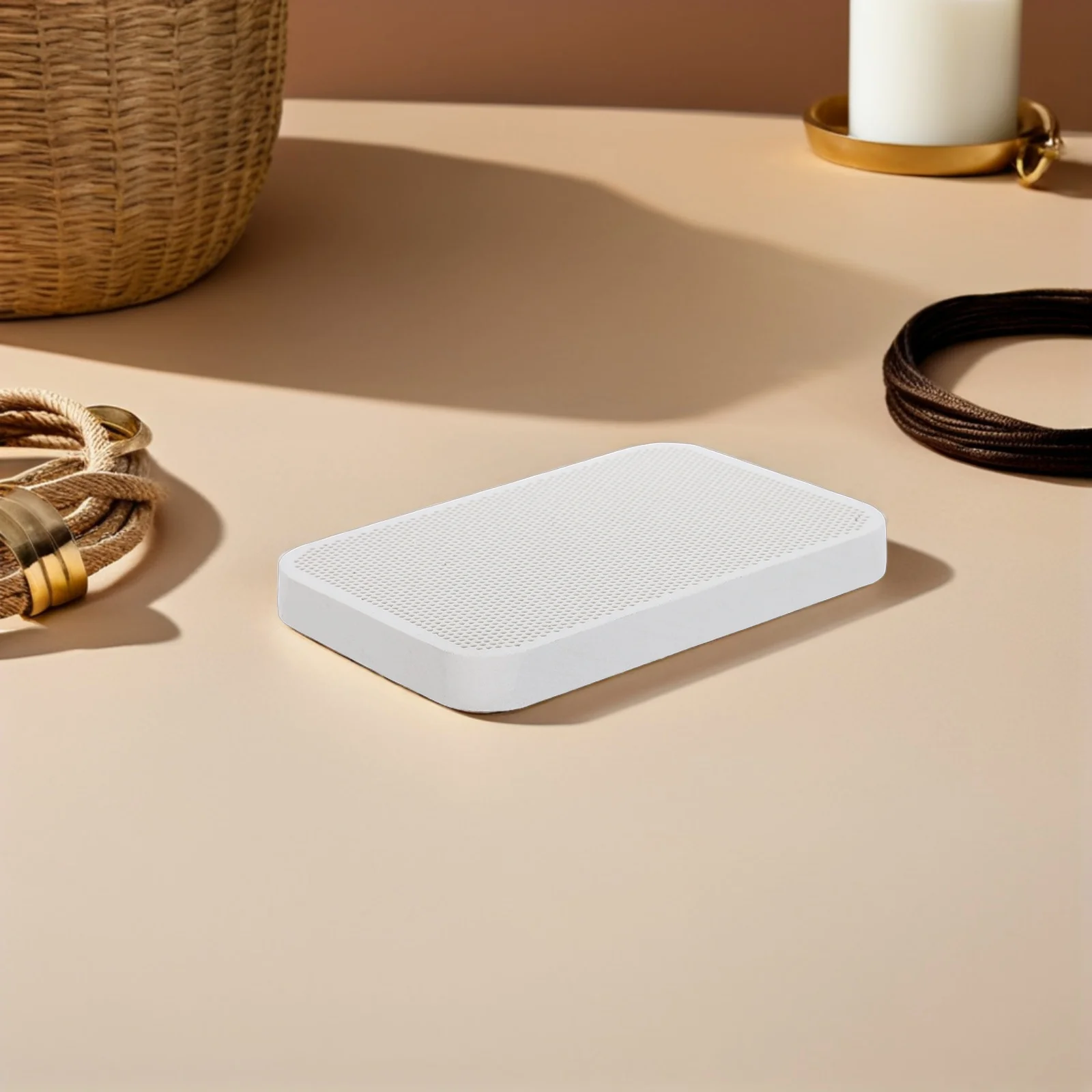 

Ceramic Honeycomb Soldering Board Beige High-Temperature Resistant Jewelry Making Tool Heat Insulation Pad For Melting