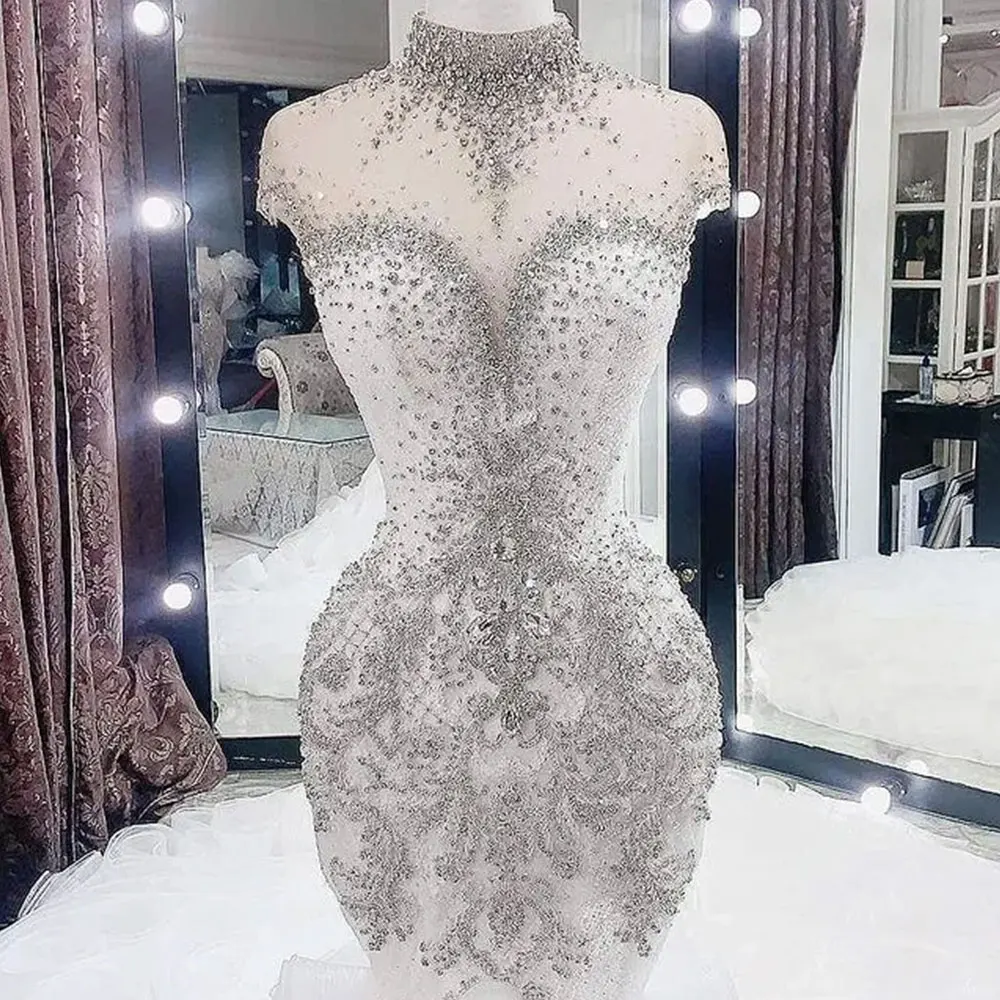 Lujosos vestidos de novia con cuentas de cristales, vestidos de novia de sirena de cuello alto, talla grande árabe Aso Ebi, cuello transparente,