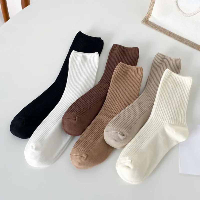 Pure Color Socks Women Autumn Winter Vertical Stripe Stacked Socks Japanese Middle Tube Cotton Sock Simple All Match Calcetines