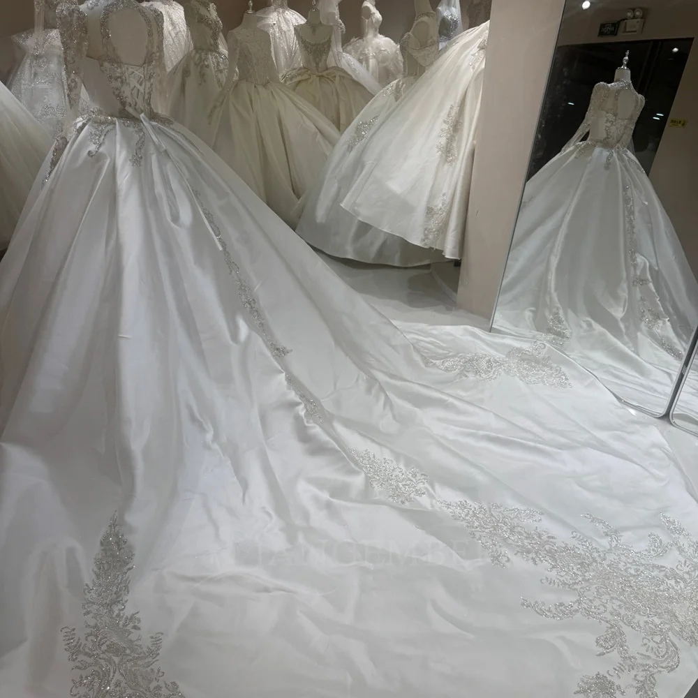 Customized Long Sleeves Affordable Beach Wedding Dresses Sexy Sequins Beads Princess Women's Bride Gowns Satin Vestido De Noiva