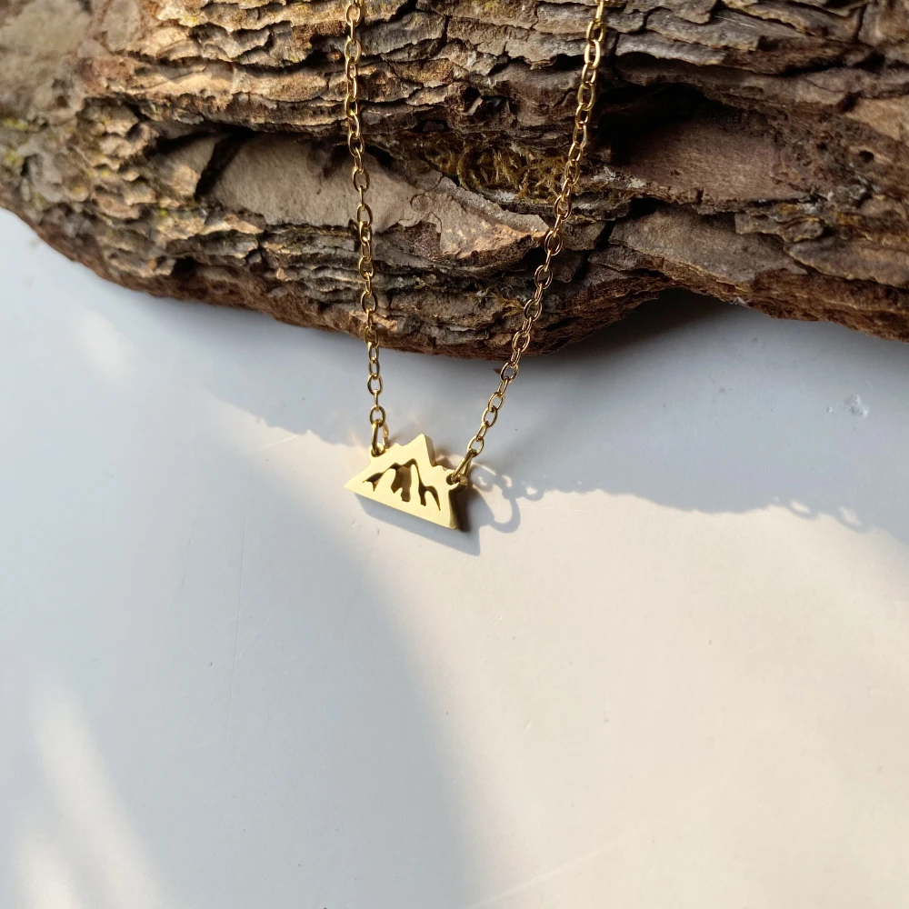 

Dropshipping Dainty Stainless Steel 18K Gold Plated Diecut Mountain Pendant Necklace Jewelry Gift