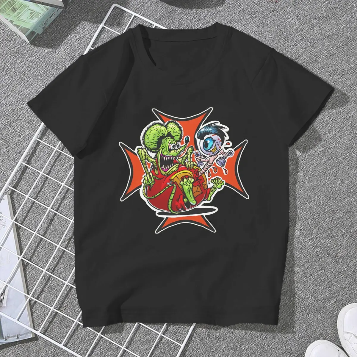 Chest Buster Women Tshirts Tales Of The Rat Fink Cartoon Film Aesthetic Vintage Female Clothing Loose Graphic Short Sleeve