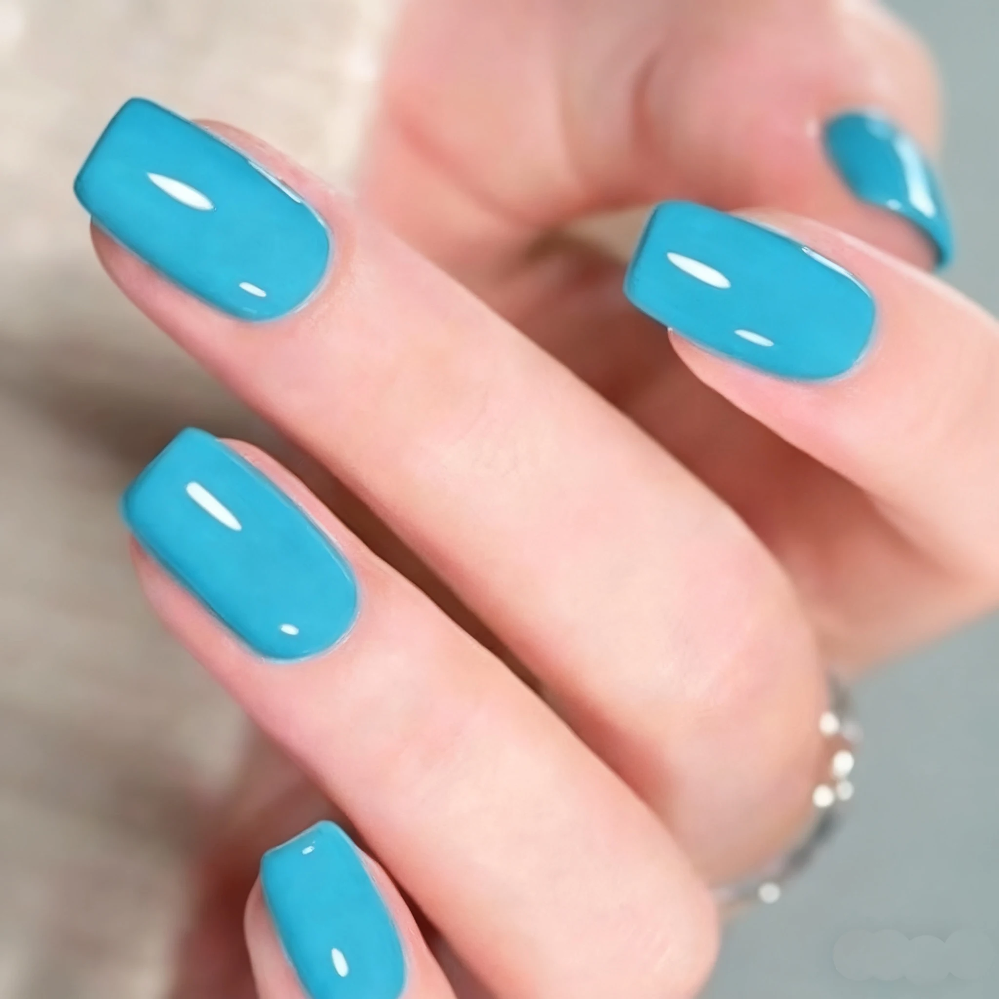 24PCS 짧은 사각형 가짜 손톱 블루 네일 프레스 재사용 가능한 인공 손톱 풀 커버리지 글로시 네일 여성 네일 아트