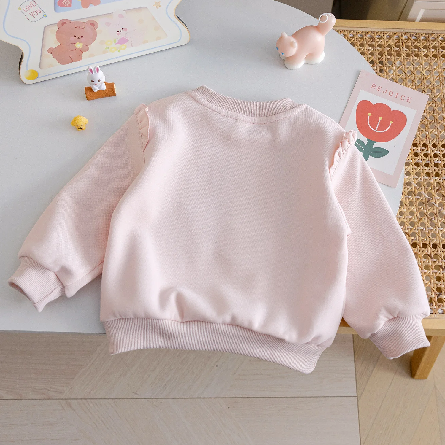 Meninas moletons primavera outono 2025 crianças pulôver de algodão topos para roupas da menina do bebê crianças camisetas bonitos outerwear outfits 6y