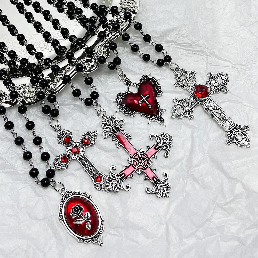 Gothic Bat Cross Dark Pendant Necklace Set, Y2K Personalized Thorn Love Black Bead Stacked Necklace Set, Suitable as Halloween