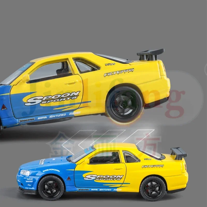 Nissan gtr r34-子供用の空のおもちゃの車,ダイキャスト合金,音と光,収集品,誕生日プレゼント,1:32
