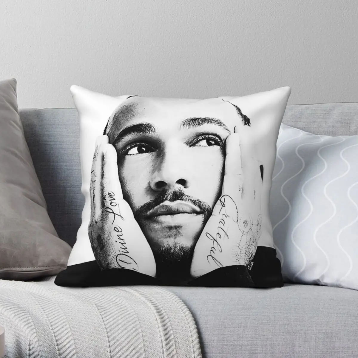 F1 Lewis Hamilton 44 Pillowcase Polyester Linen Velvet Pattern Zip Decor Pillow Case Sofa Cushion Case Wholesale