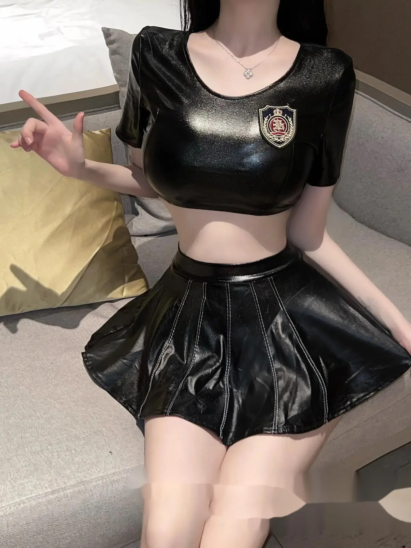 

black PU Sequins leather O-Neck Short sleeve slim fit Pleated skirt suit sexy flight attendant summer clothes for women 2024 WS7