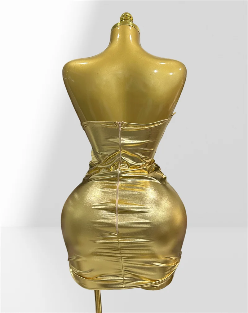 

Luxurious Rhinestone Fashion Patent Leather Gold-Embossed Flods Strapless Dress Woman Birthday Party Dress Performances Costume