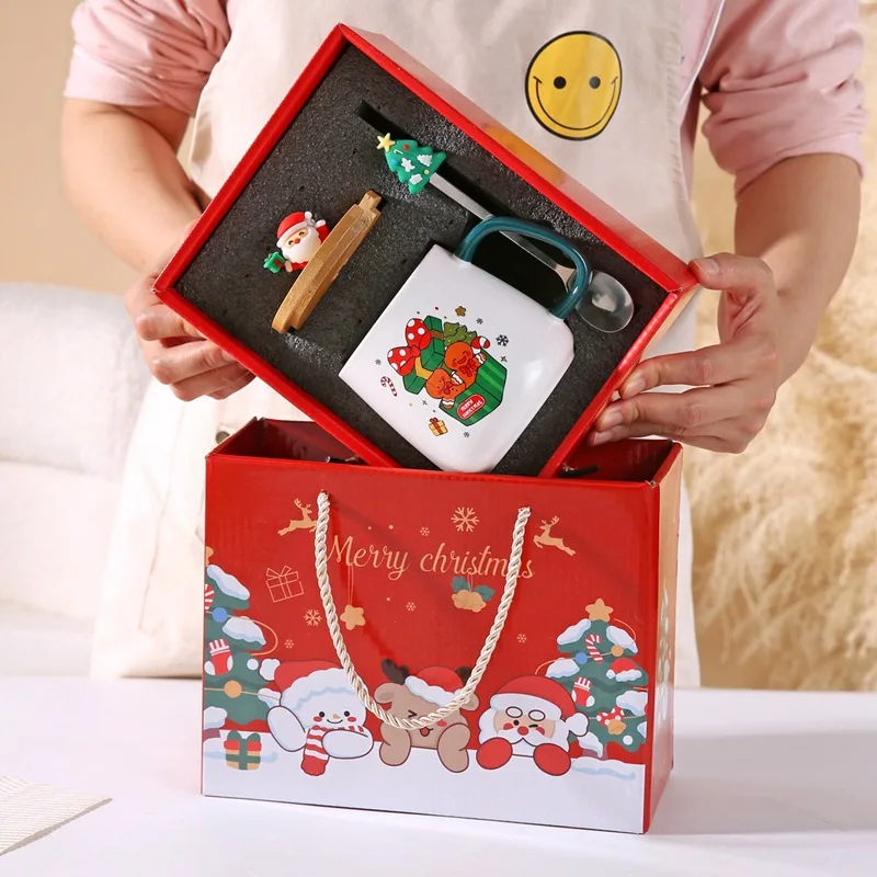 Neue süße Weihnachtsgeschenktasse mit Deckel, Löffel, hohes Aussehen, Weihnachtsmann-Rentier-Keramiktasse, Souvenir-Kaffeetasse
