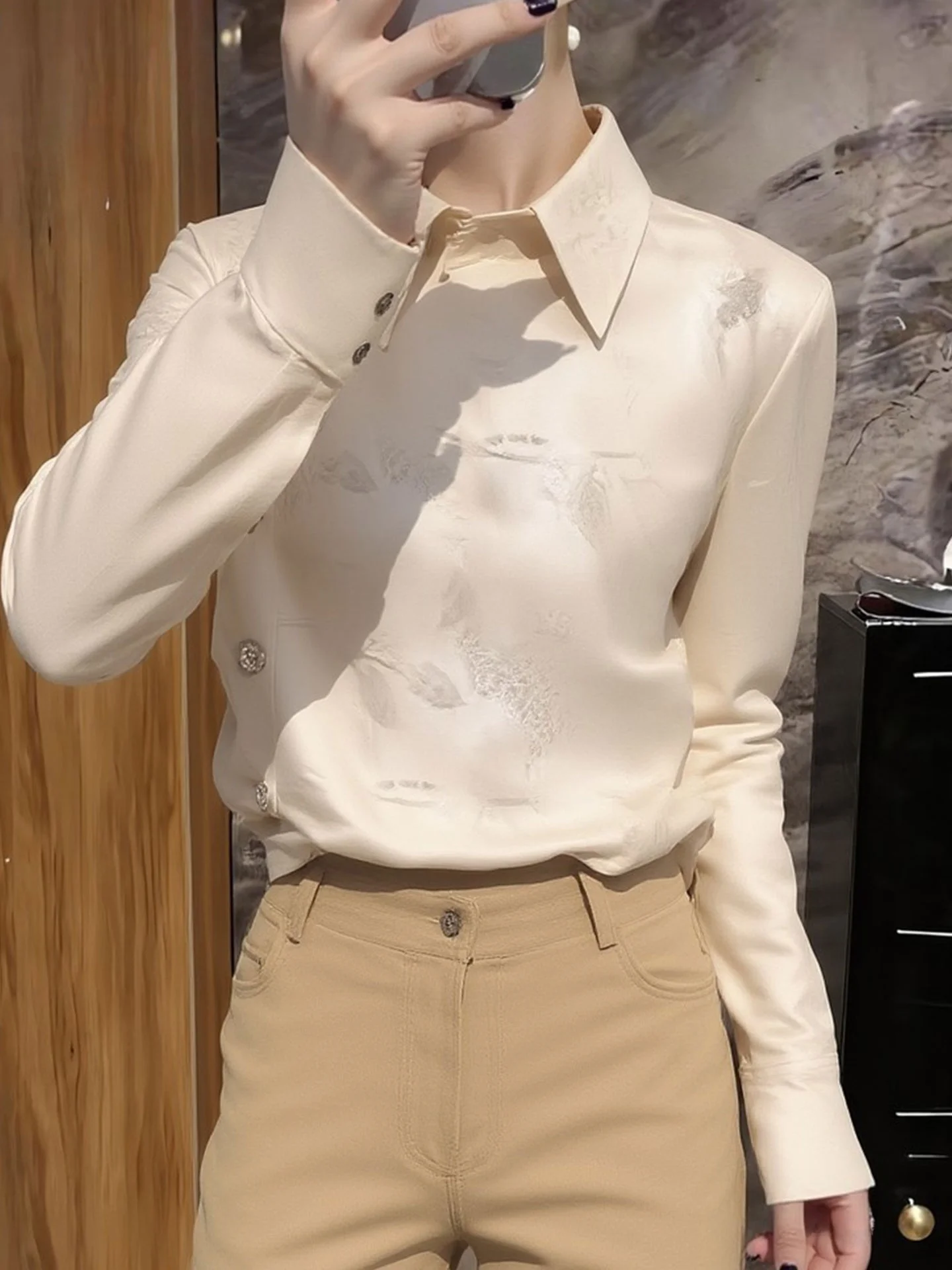 

Ele Collar Long Sve irt Faionable High-End Spring Top Korean Sle Straight Cut Silk Women's Premium irt