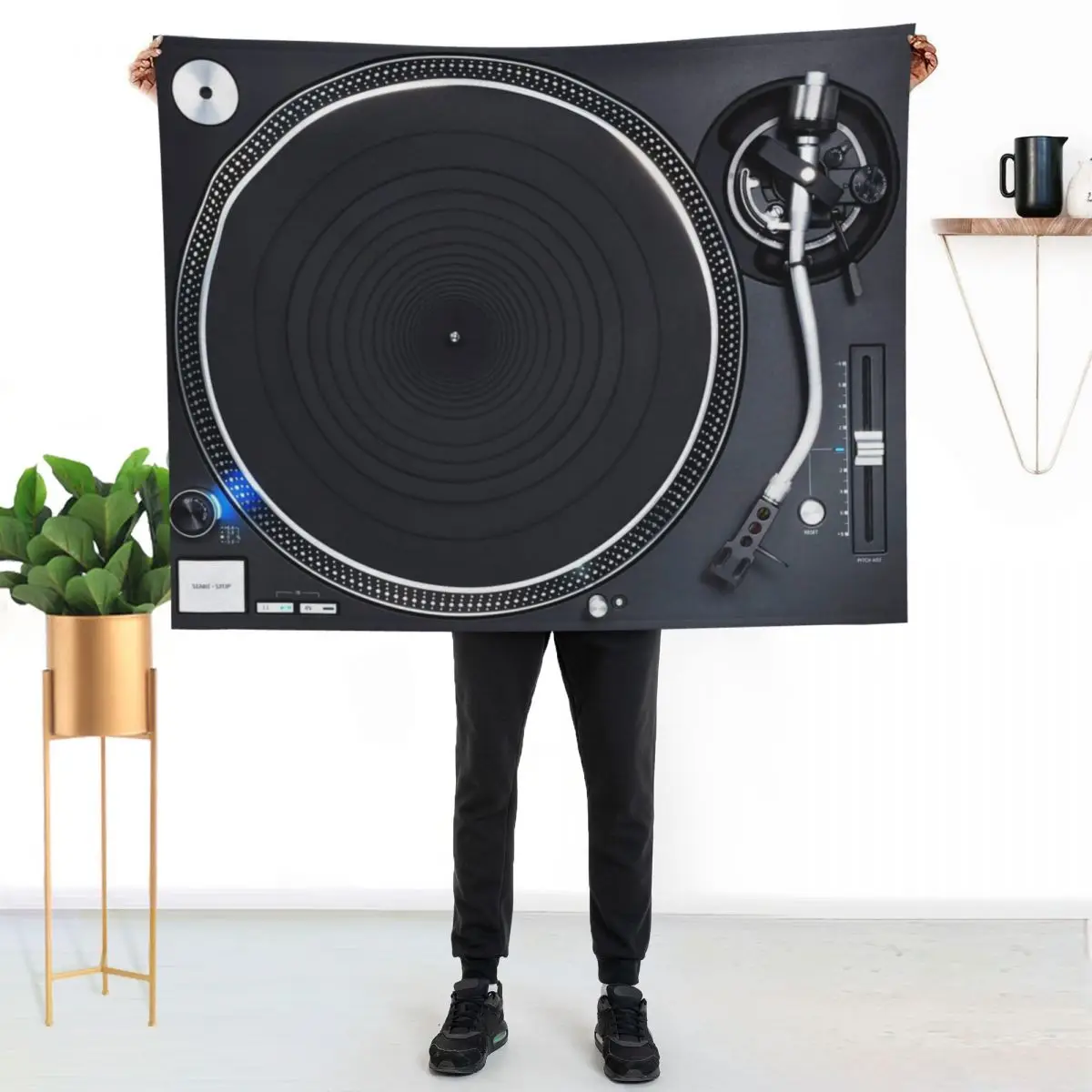 Classic Turntable Black Throw Blanket Flannel for winter Luxury Picnic Kid'S Summer Beddings Blankets