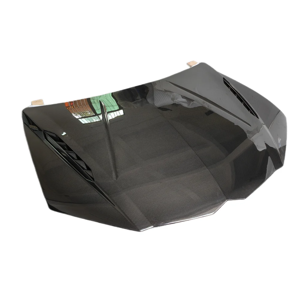 

High Quality Carbon Fiber Engine Hood for Lamborghini Urus Modified P-style Carbon Fiber Engine Hood Body Kit