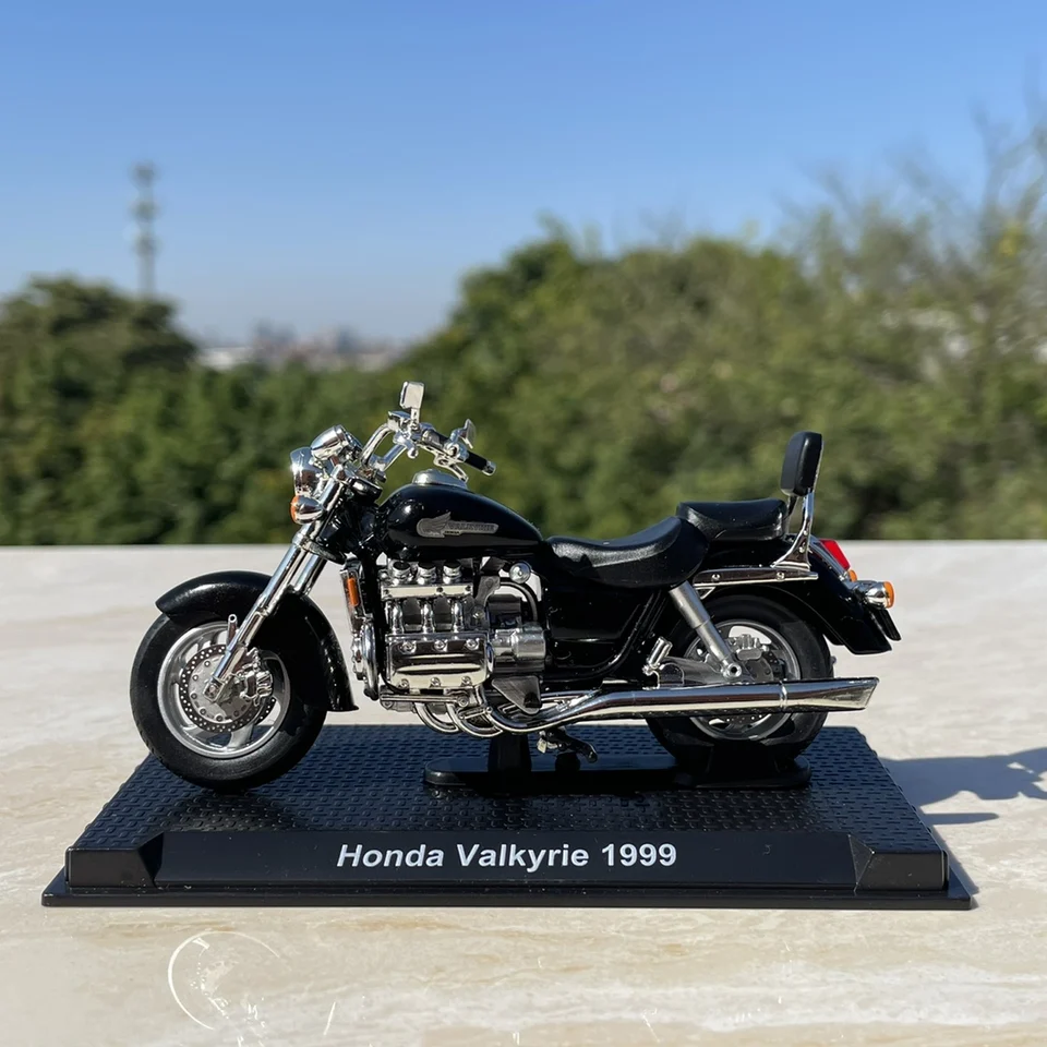 402-613 Hi-Story 1/43 ホンダ AvancierV 1999 1:24 Scale Diecast Alloy Valkyrie 1999 Toys Motorcycle Model