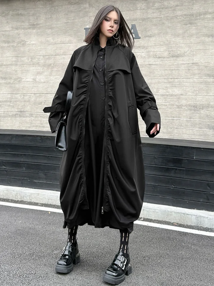 EAM] Women Black Pleated Zipper Big Size Long Trench New Stand