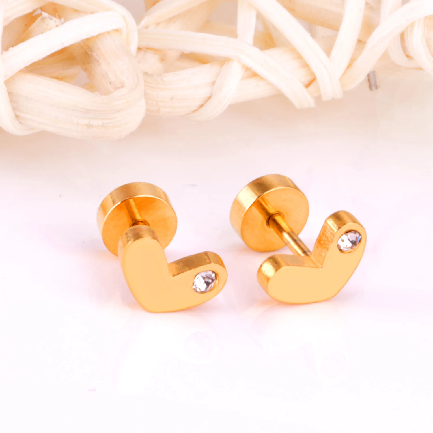 LUXUSTEEL Stainless Steel Flower Heart Shape Earrings For Women Vitnage Chic Lady Girls Screw Stud Earrings Fashion Jewelry 2023