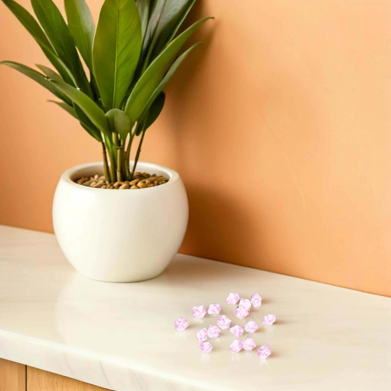 

300Pcs Artificial Ice Cubes Pink Acrylic Crushed Ice Rocks 11x14mm Vase Fillers Table Scatter Decorations Vase Filler Crystals