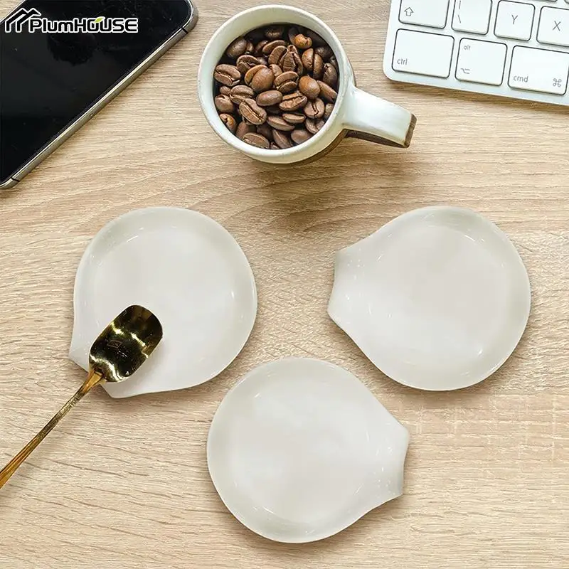 1Pc Multipurpose Ceramic Spoon Rest Pad White Spoon Holder Kitchen Utensils Tableware Spoon Put Mat Device Kitchen Dishes