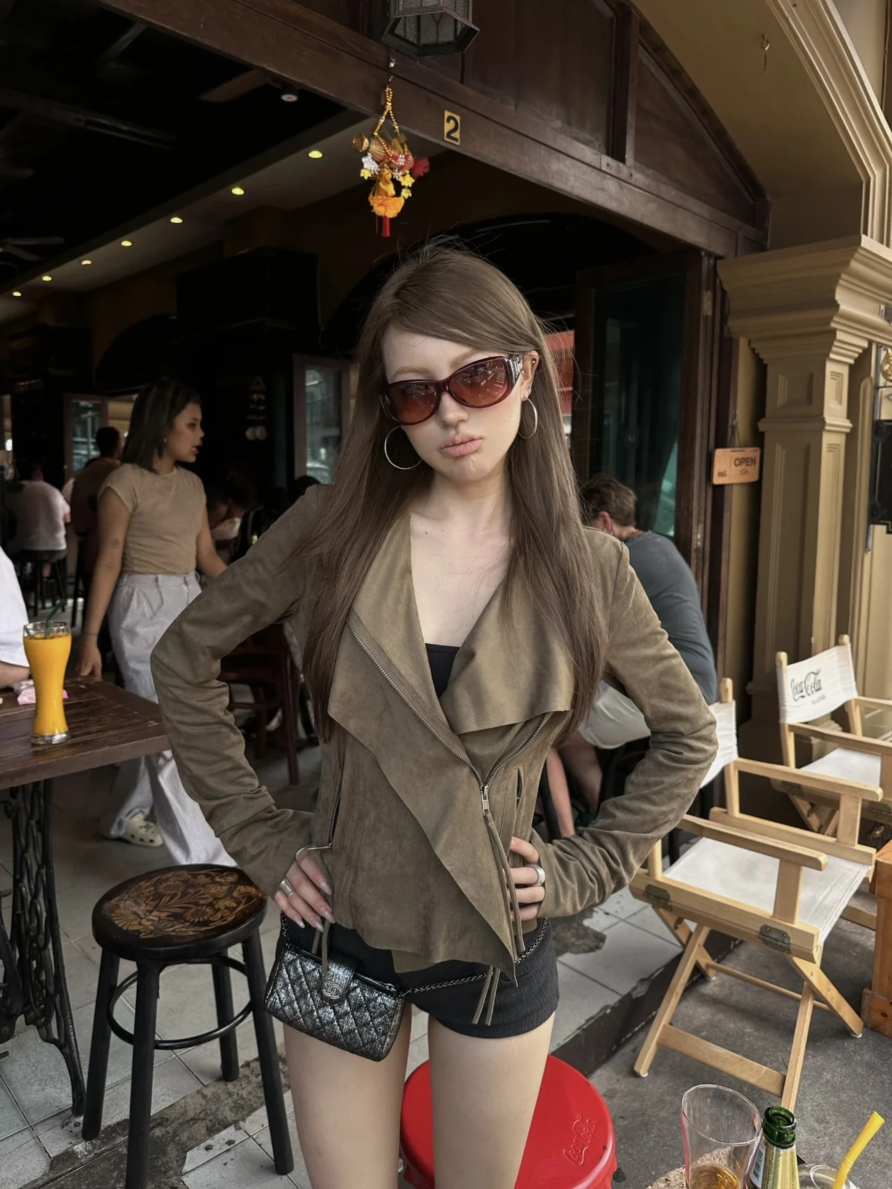 

Женская замшевая куртка с эффектом похудения, с отложным воротником, приталенного кроя, премиум-качества, модная верхняя одежда