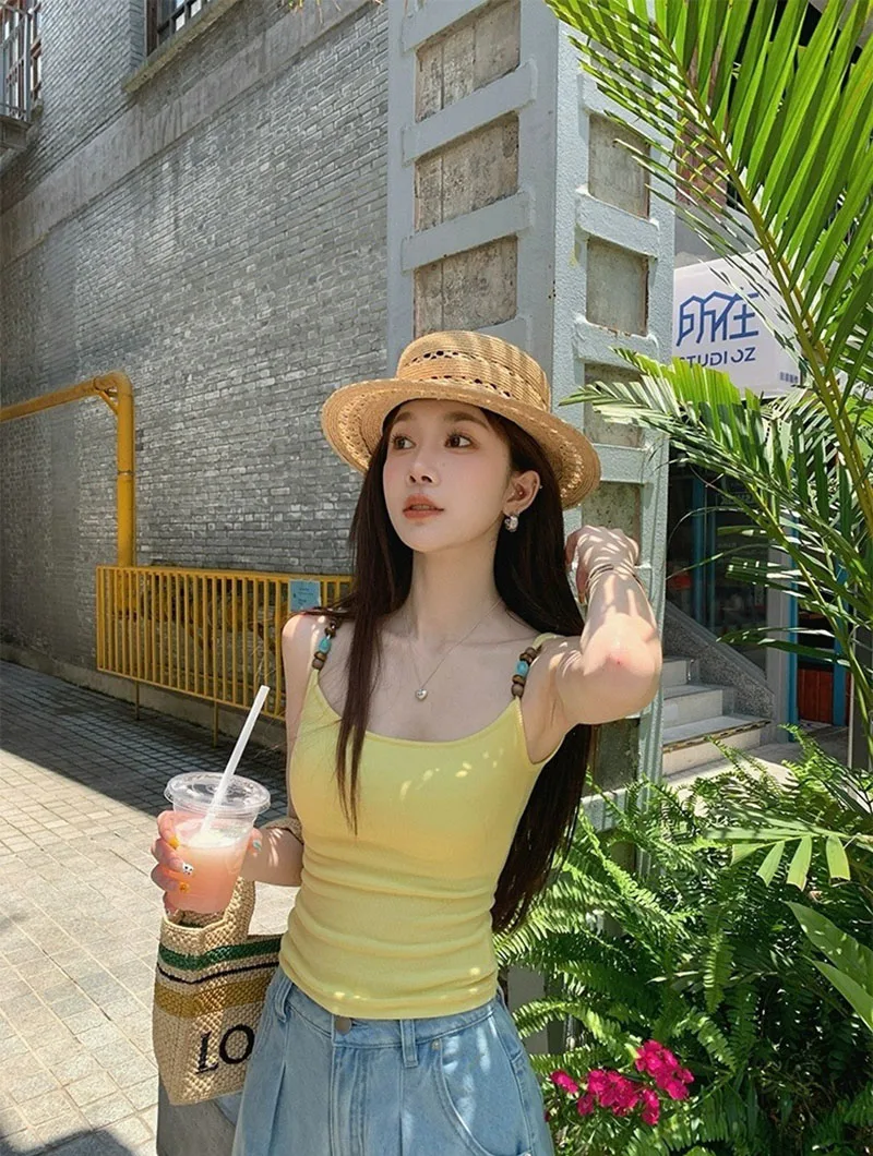 Summer new sweet bead shoulder strap design camisole vest slim fit integrated with chest cushion versatile top camisoles vests