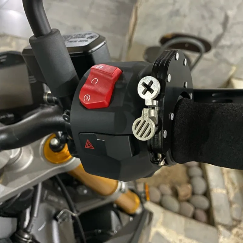 Motorcycle Universal Cruise Control Motorcycle Throttle Lock Handlebar For KTM 950 SM / Super Enduro 990 LC8 Adventure / R / S