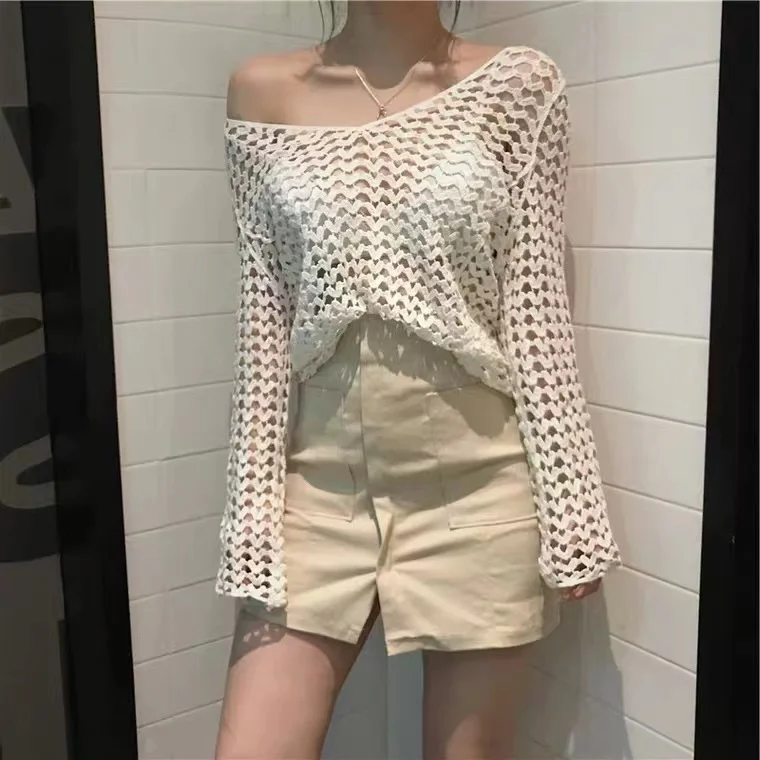 Sheer Crochet Top Long Sleeve Heart Embroidery Openwork Knitted Blouse Pullovers Women Summer Boho Vacation Beach Outfit