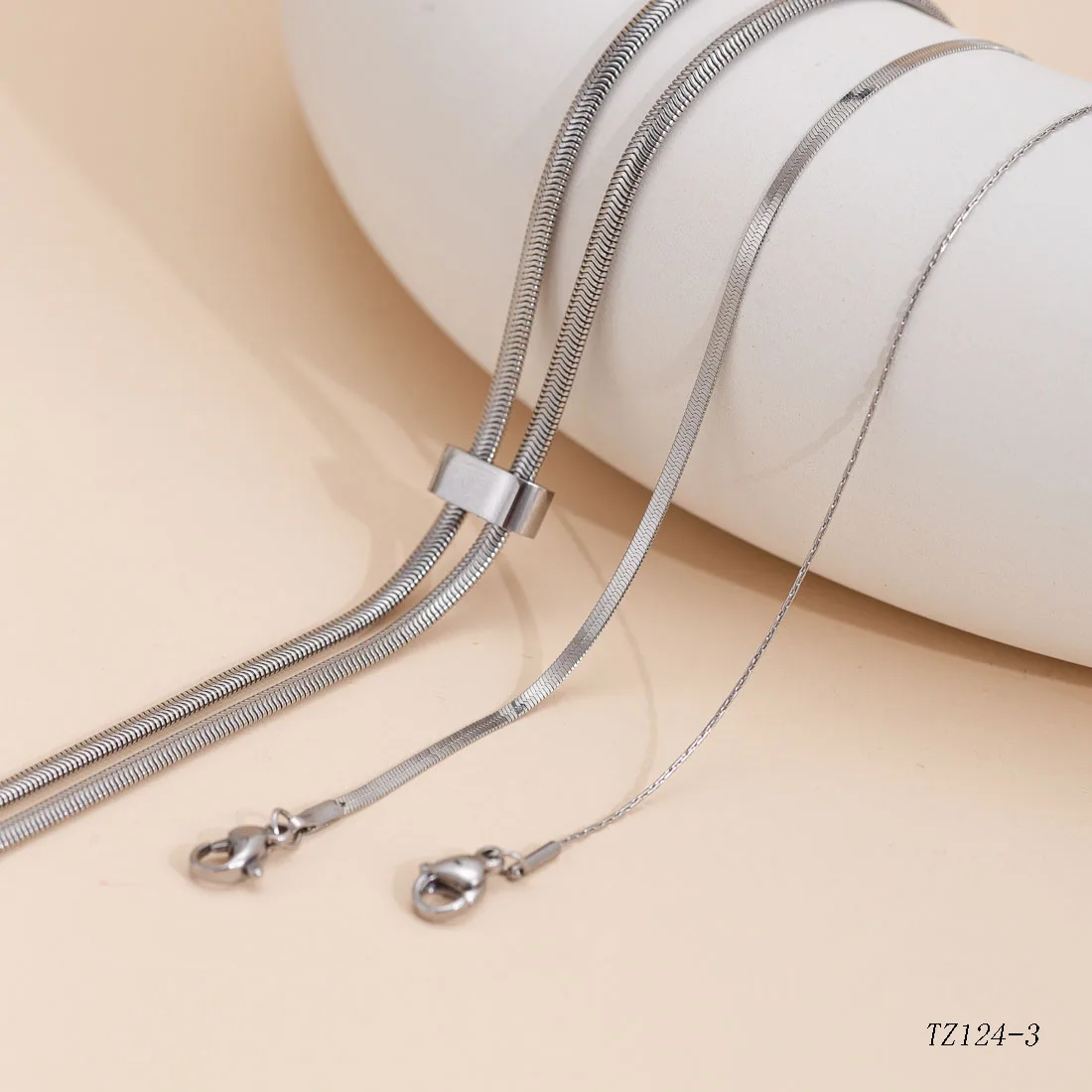 

Stainless Steel Herringbone Necklace - Silver-Color Chain for Unisex, Adjustable and Durable Fashion Statement