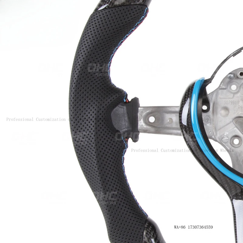 

Suitable for BMW 7 Series, 5 Series, 525, X1, X3, X5, X7, 530Li, 1 Series, 3 Series, 325, M2, M3, M4 carbon fiber steering wheel