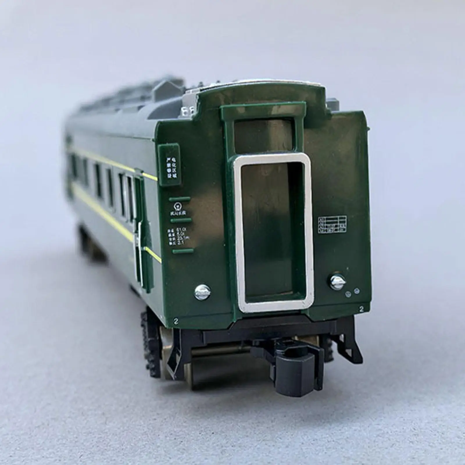 

Игрушечная модель пассажирского вагона поезда из АБС-пластика, миниатюрная железнодорожная модель для обучения и игр детей