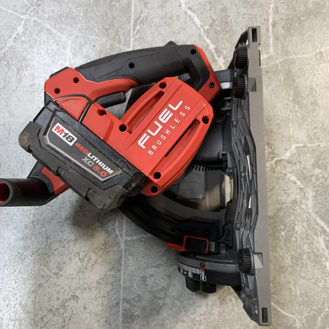 Milwaukee 2831-20 M18 FUEL 18V 6-1/2\