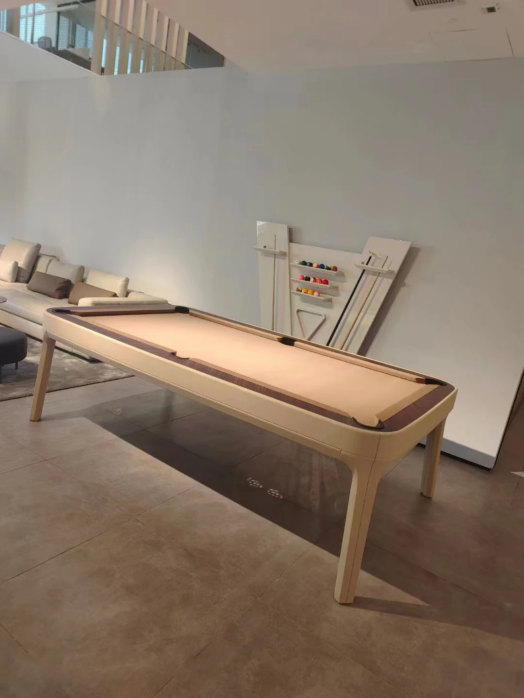طاولة بلياردو احترافية تجارية مخصصة بطول 8 أقدام و9 أقدام مع مجموعة كاملة من ملحقات طاولة البلياردو