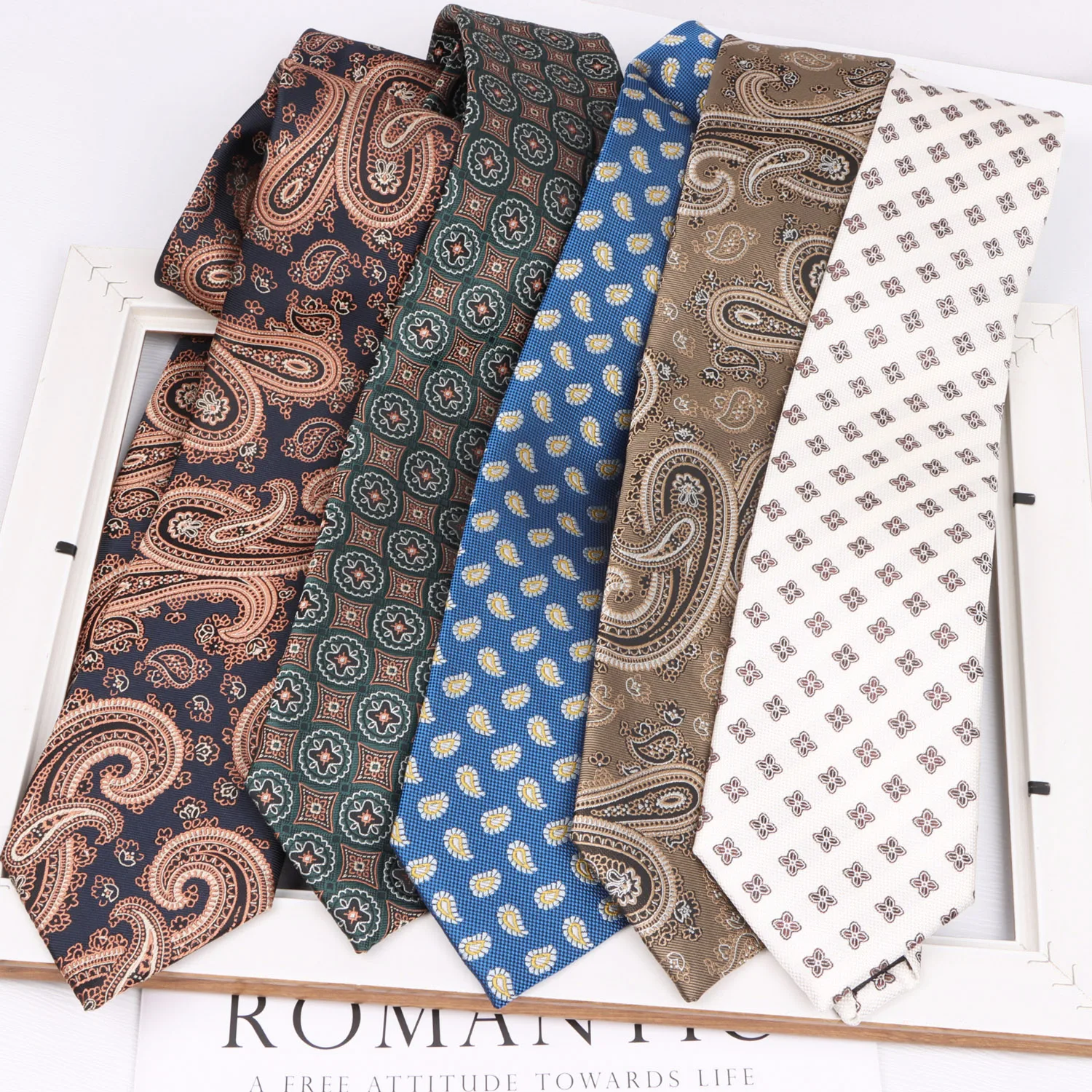 Luxury Ties For Men Retro Necktie Large Jacquard 8 cm Hand Tied New Men's Tie Business Wedding Versatile Birthday Gift Neck