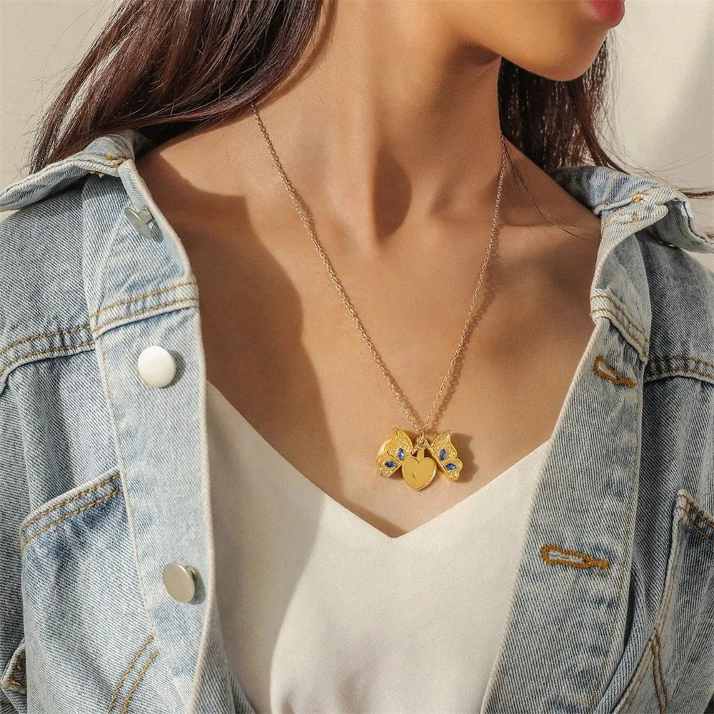 I Love You Love Butterfly Necklace, Female Openable Butterfly Heart Pendant Necklace