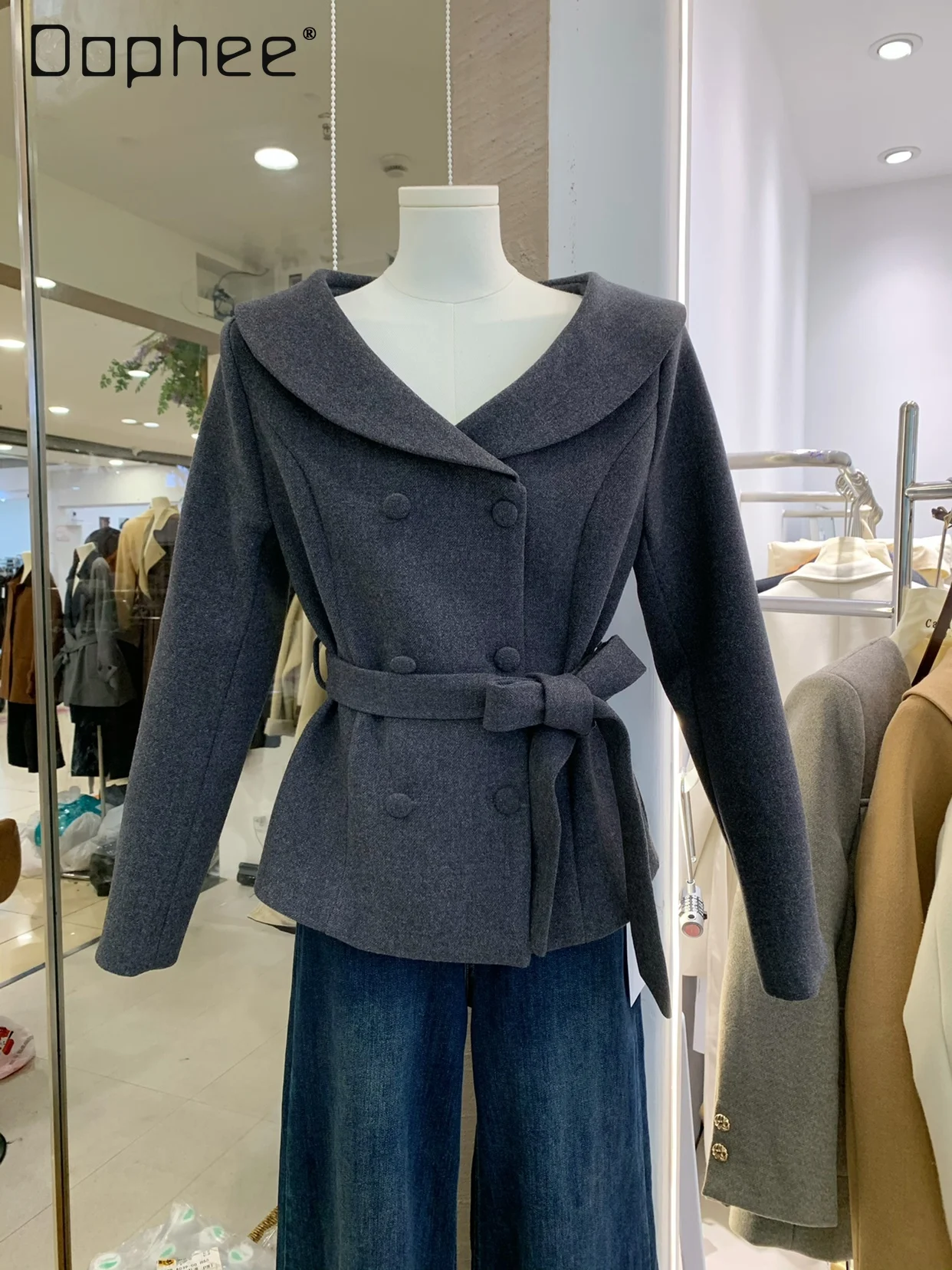 

2025 Autumn Winter New Women's Short Woolen Coat Korea Trendy Tie Slim Double Breasted Off-Shoulder Fashion Short Wool Coat