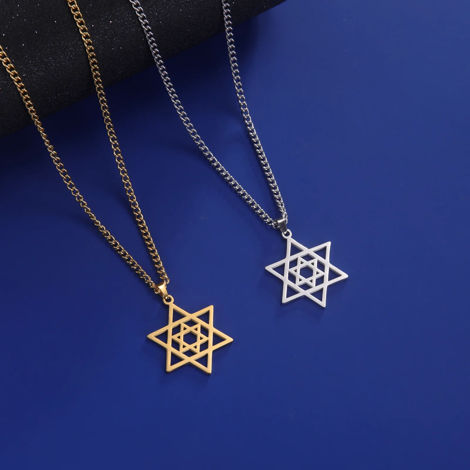 HIPEE Exquisite Star Of David Pendant Necklace for Women Men Stainless Steel Solomon Six Pointed Star Necklaces Talisman Jewelry