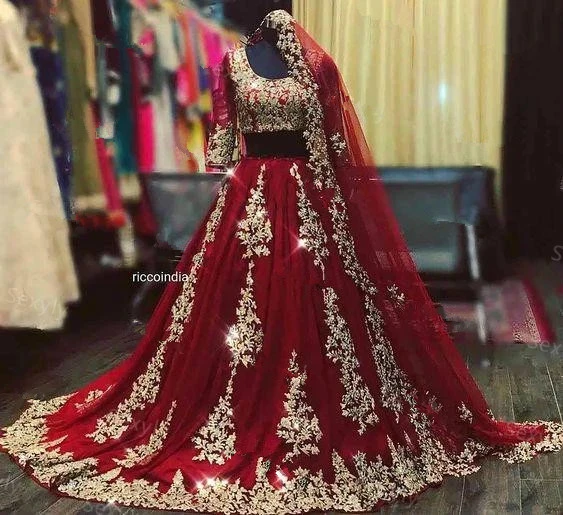 Sexy Indian Arabic burgundy Wedding Dresses With cape veil Two Piece gold lace Muslim Half Sleeve